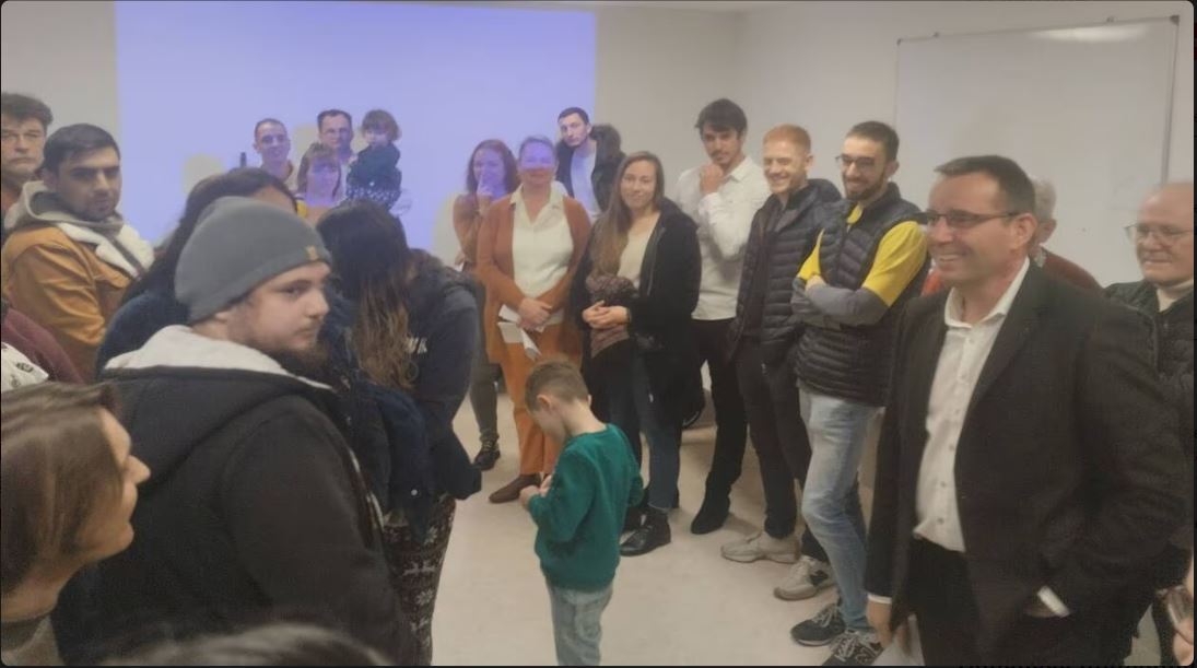 ouest france nouveaux habitants.JPG