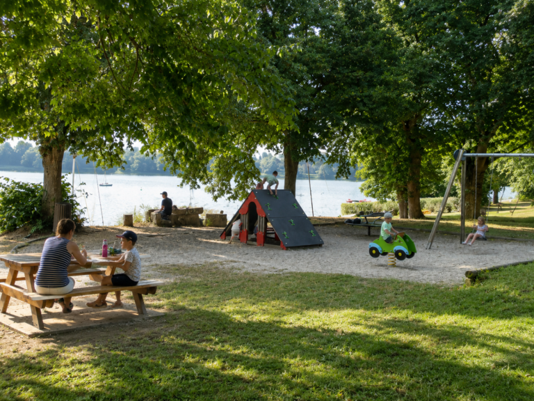 Espaces ludiques et sportifs Jugon les Lacs