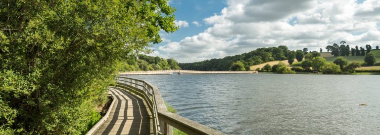 bureau-infos-tourisme-Jugon-les-Lacs