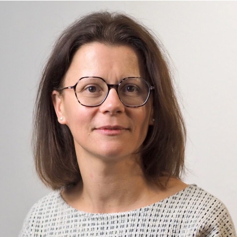 Portrait de Natacha Carro, 3e adjointe au maire de Jugon-les-Lacs